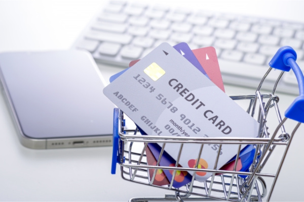 Amazonギフト券をクレジットカードで購入する方法と手順を解説！